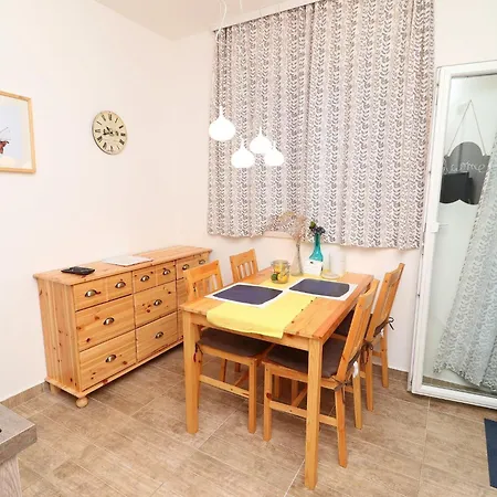 Trstenica Appartement